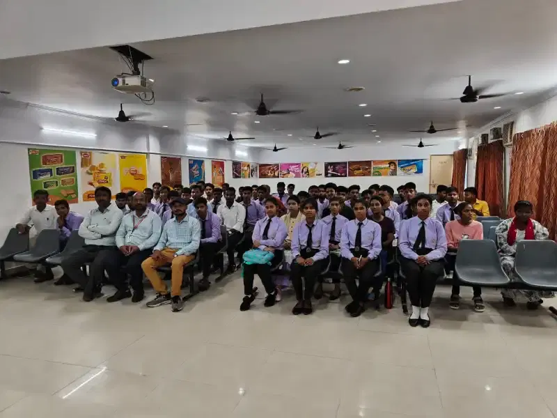 Madhu Vachaspati Institute of Engineering & Technology Kaushambi Industry Visit photo 2